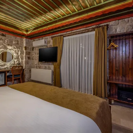 Latona Stone Palace * Nevsehir