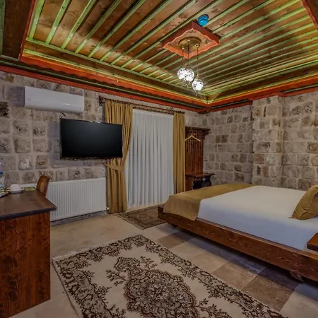 Latona Stone Palace Hotel Göreme