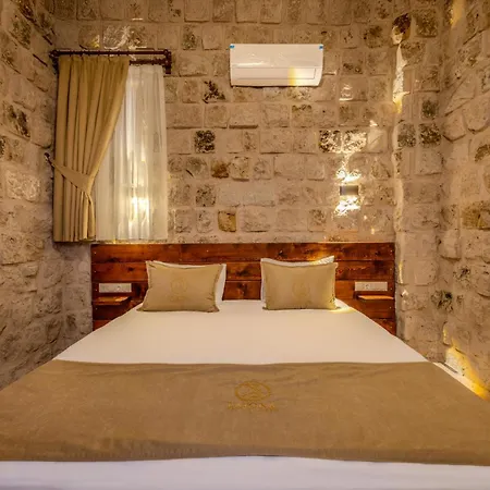 Latona Stone Palace Göreme