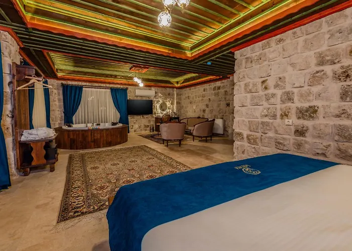 Latona Stone Palace Hotel Goreme