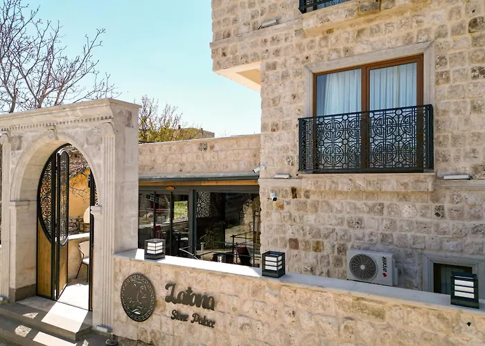 Latona Stone Palace *