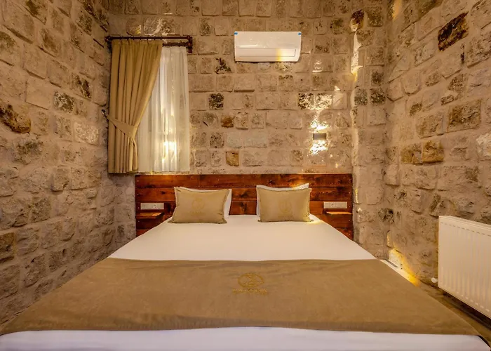 Latona Stone Palace Göreme