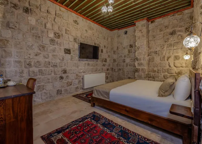 Latona Stone Palace Hotel Göreme