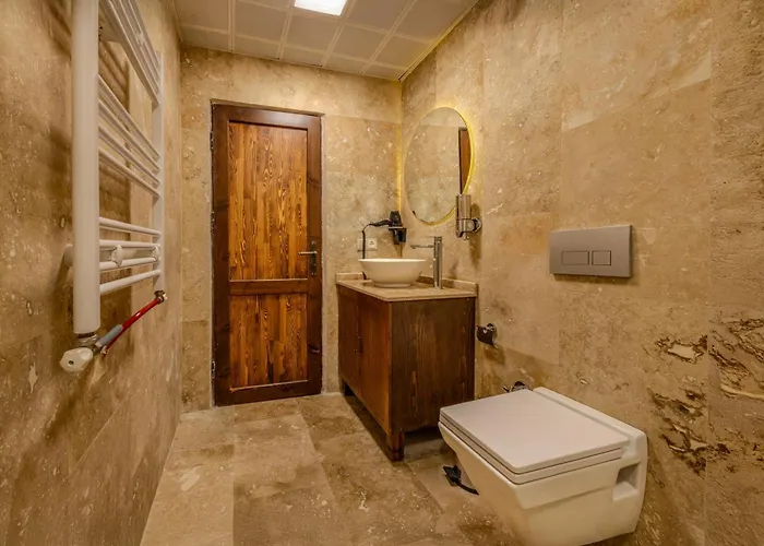 Hotel Latona Stone Palace