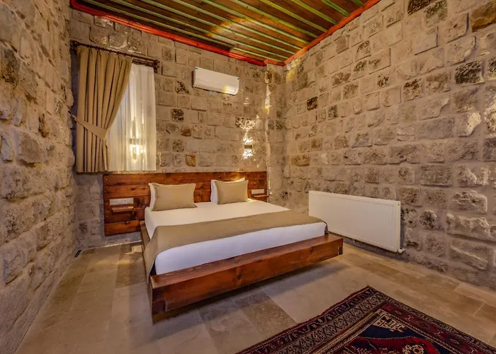 Latona Stone Palace * Goreme