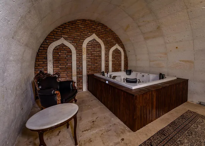 Latona Stone Palace Hotel Goreme