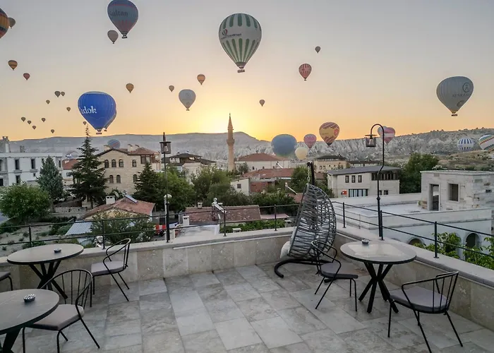 Latona Stone Palace Hotel Göreme