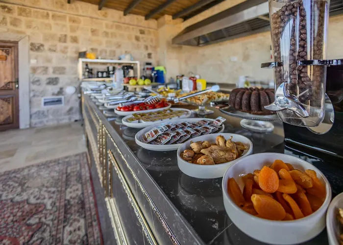 Latona Stone Palace Hotel