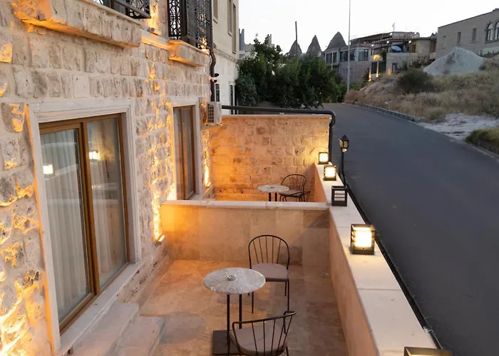 Latona Stone Palace *